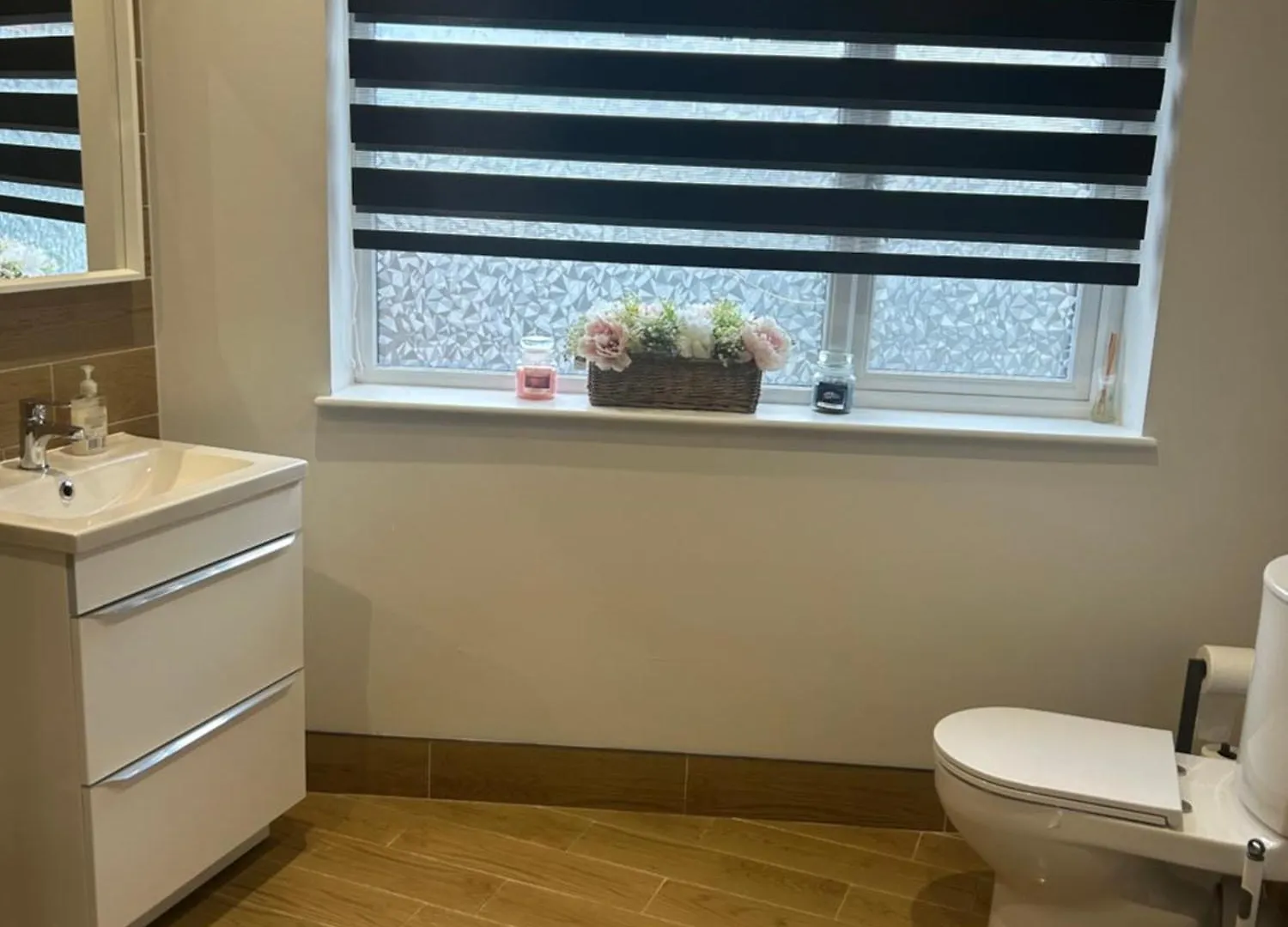 Esterville Apartments 1 And 2 Bedrooms Hot Tub Extra Fee 벨파스트